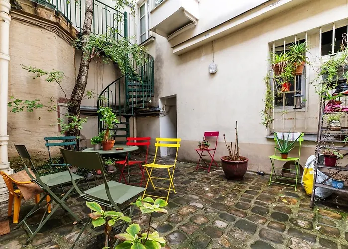 Veeve - Rustic Allure Paris